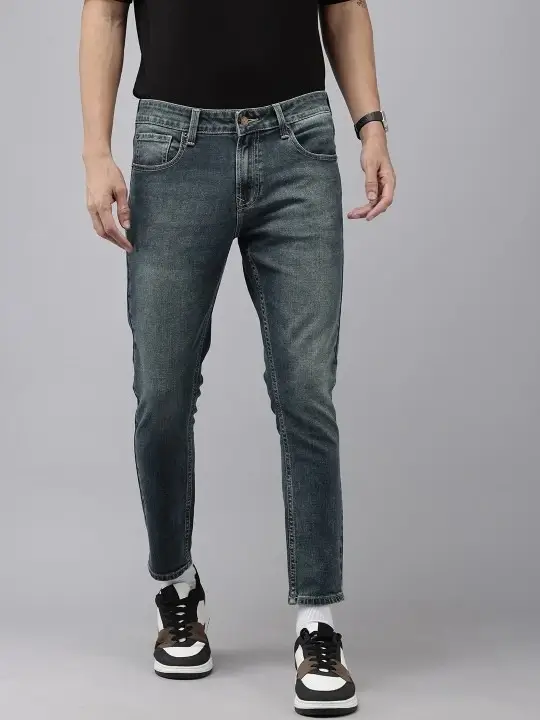 SPYKAR Men Kano Slim Fit Heavy Fade Stretchable Jeans on Myntra